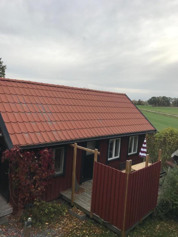 Trevlig Stuga Pa Landet, Centralt 8Km Fran Centrum Ескільстуна Екстер'єр фото